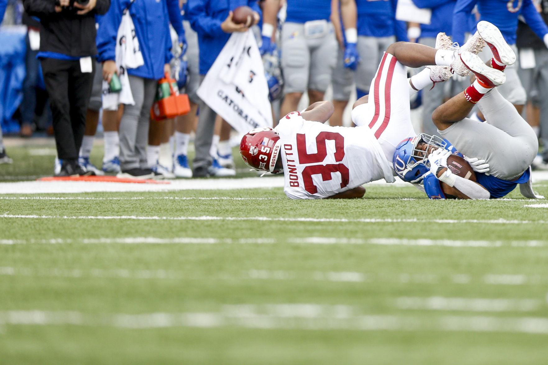 Oklahoma Sooners vs Kansas Jayhawks